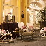 Schlosshotel Roemischer Kaiser 
